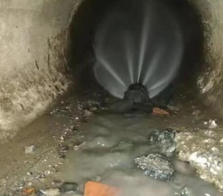 施甸市政管道清淤